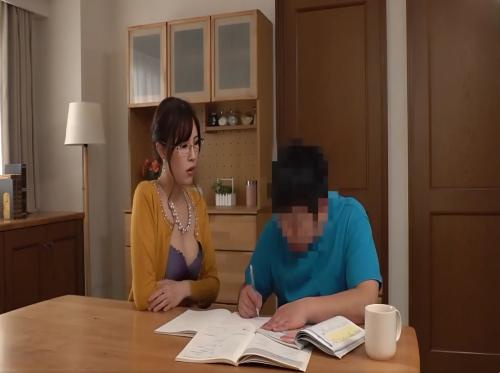 IBU SAYA ADALAH GURU