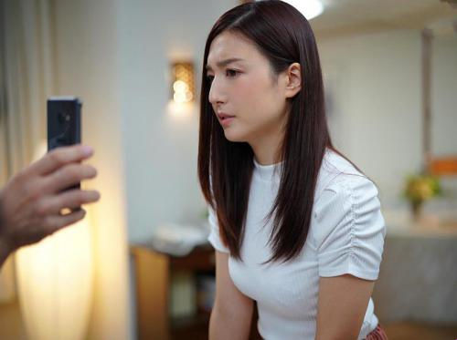 Husband discovers wife cheating with colleague