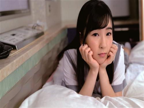 Vụng trộm với cô em gái tuổi teen của người yêu