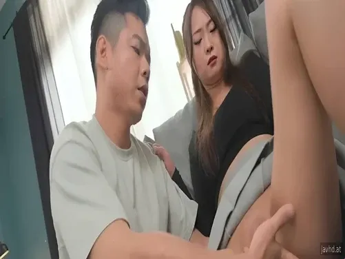 照顧她長期以來最好的朋友......