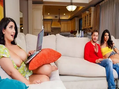 Cô chị vú to của người yêu
