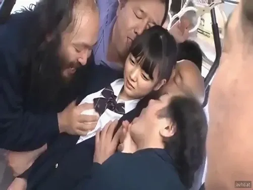 Bir kız öğrenci tek başına trene bindi ve sonuç böyle oldu.