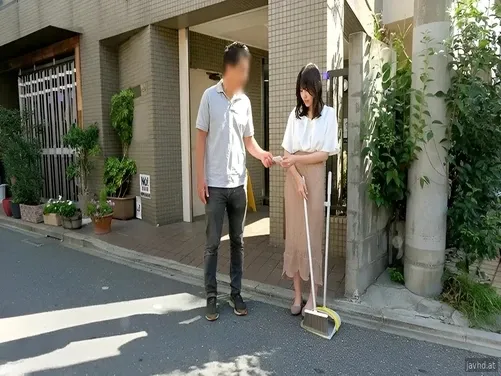 결혼 기념일에 이웃 여자와 바람을 피우다