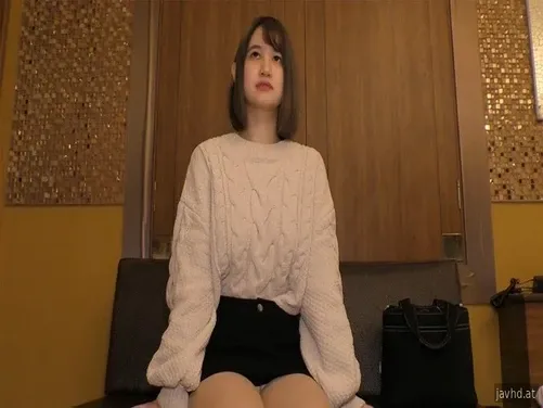 Siêu nhân bịt mặt check em gái ngành xinh đẹp nhưng hơi ngây thơ